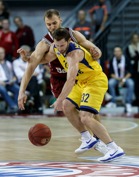 高目标拼搏 高目标拼搏